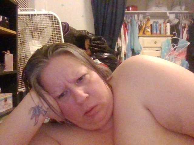 starlight1983's BongaCams show and profile