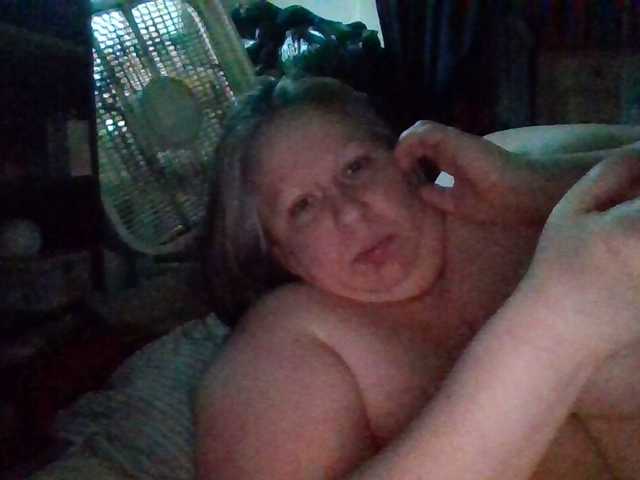 starlight1983's BongaCams show and profile