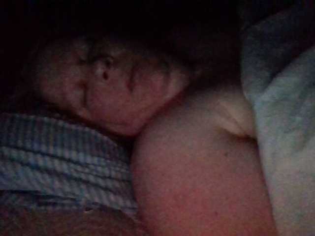 starlight1983's BongaCams show and profile