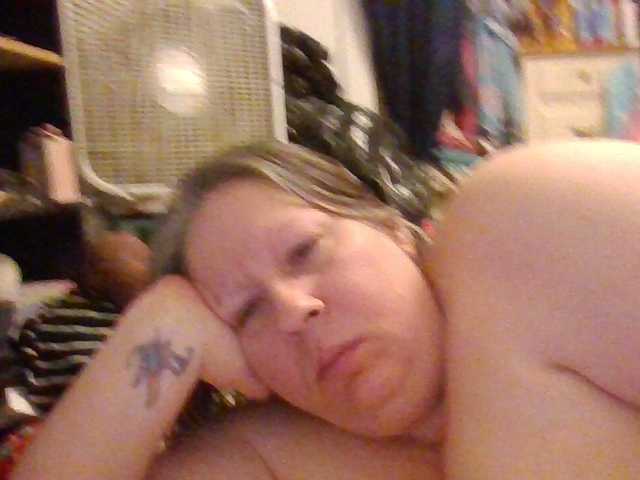 starlight1983's BongaCams show and profile