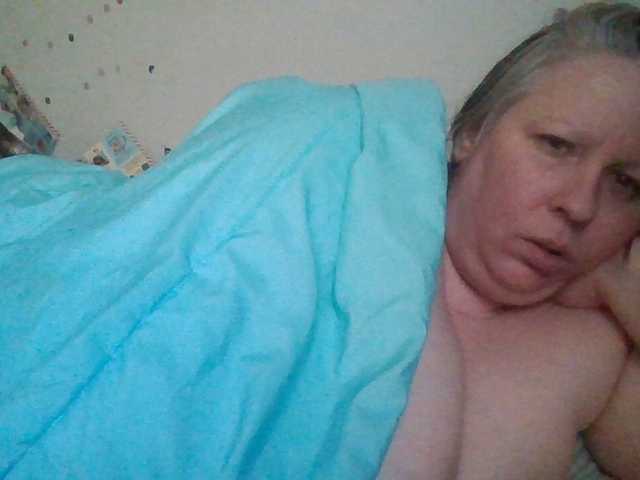 starlight1983's BongaCams show and profile