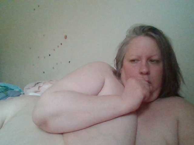 starlight1983's BongaCams show and profile