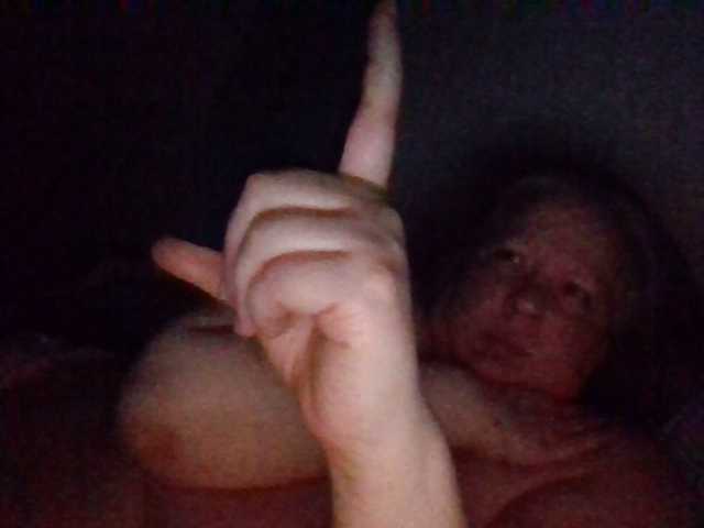 starlight1983's BongaCams show and profile