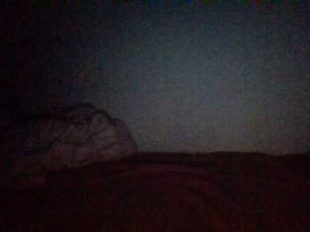 starlight1983's BongaCams show and profile