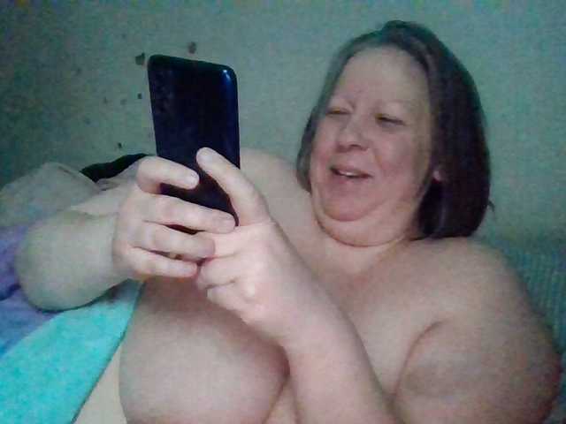 starlight1983's BongaCams show and profile