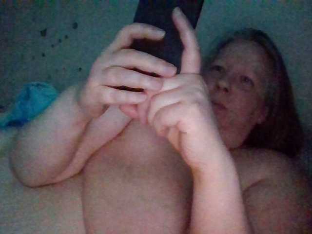 starlight1983's BongaCams show and profile