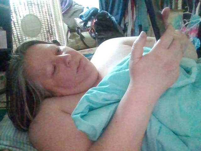 starlight1983's BongaCams show and profile