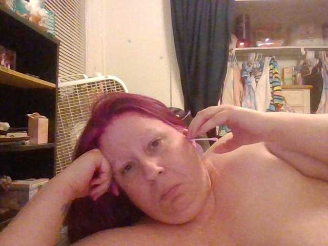 starlight1983's BongaCams show and profile