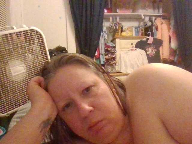 starlight1983's BongaCams show and profile