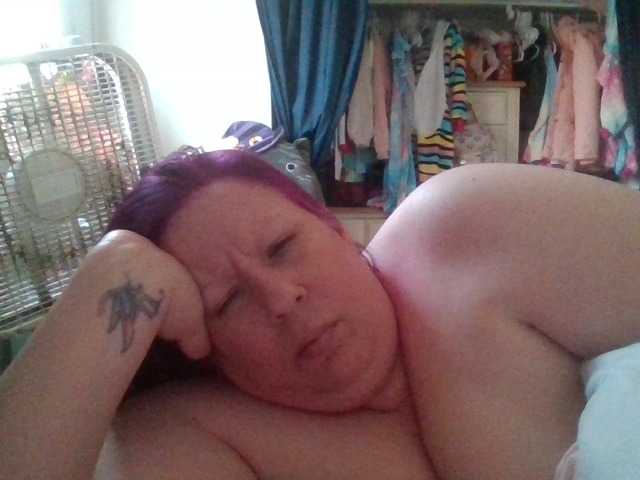 starlight1983's BongaCams show and profile