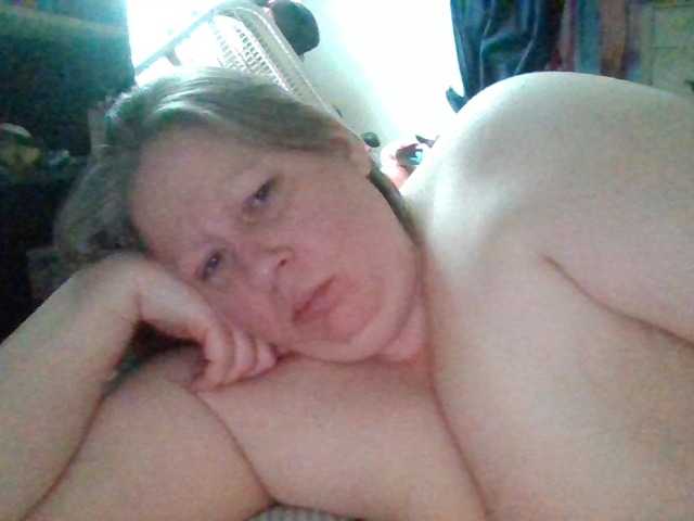 starlight1983's BongaCams show and profile