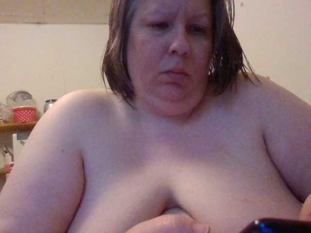 starlight1983's BongaCams show and profile