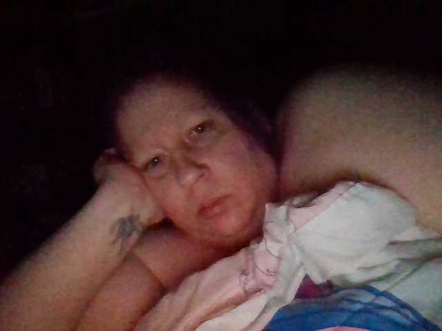 starlight1983's BongaCams show and profile