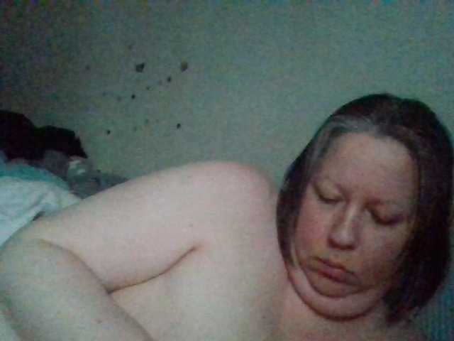 starlight1983's BongaCams show and profile