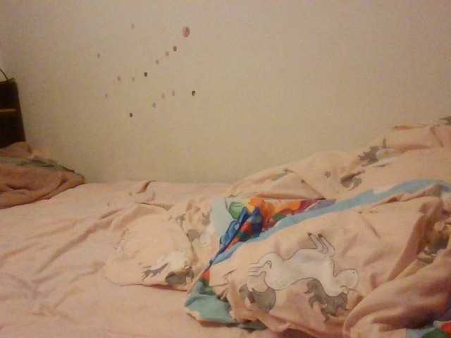 starlight1983's BongaCams show and profile