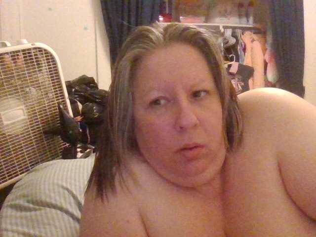 starlight1983 live cam profile