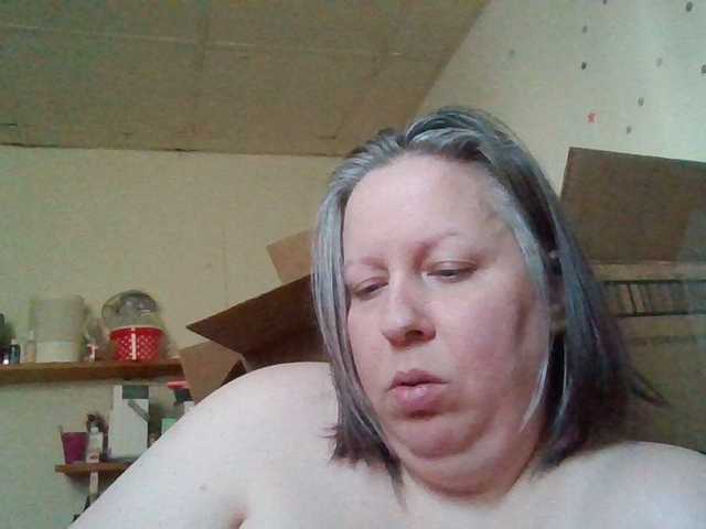 starlight1983's BongaCams show and profile