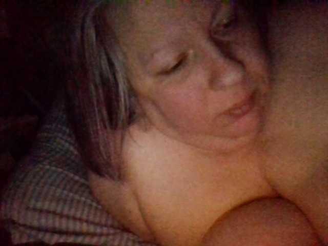 starlight1983's BongaCams show and profile