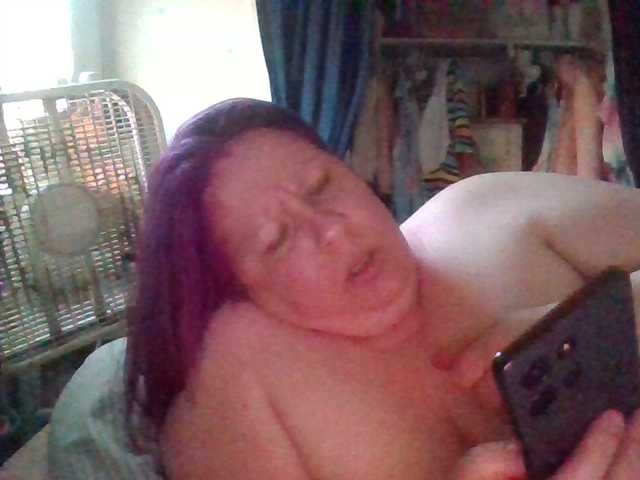 starlight1983's BongaCams show and profile