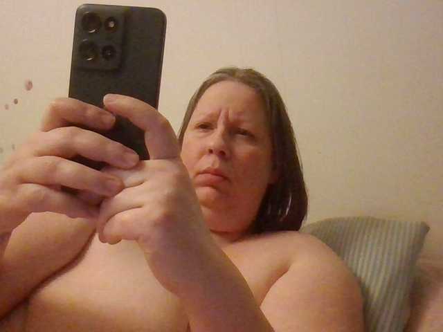 starlight1983's BongaCams show and profile