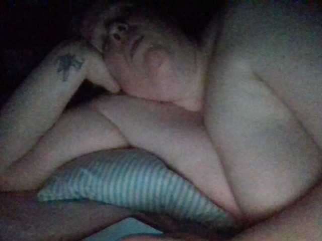 starlight1983's BongaCams show and profile