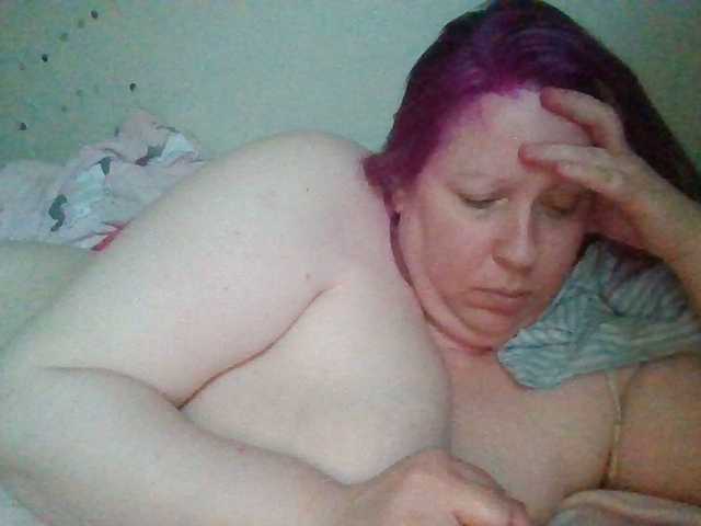 starlight1983's BongaCams show and profile