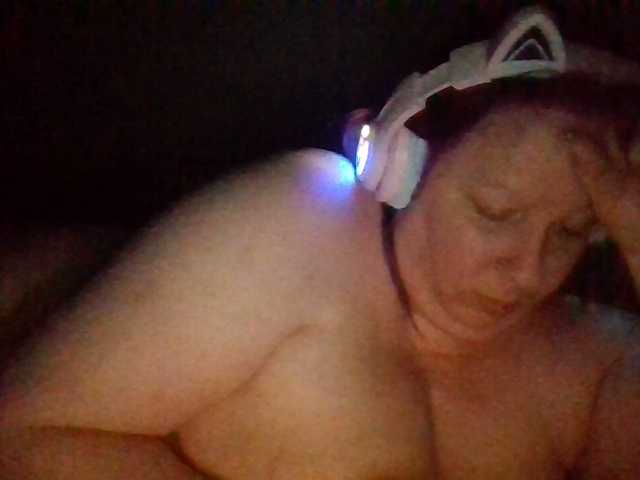 starlight1983's BongaCams show and profile