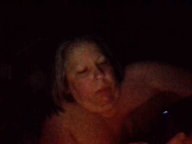 starlight1983's BongaCams show and profile