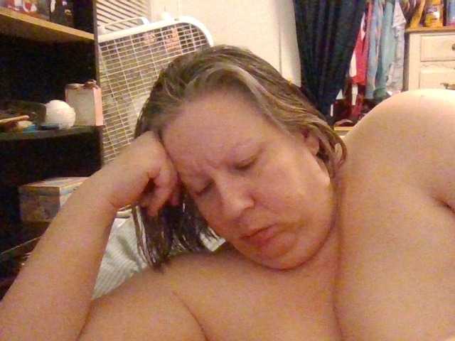 starlight1983's BongaCams show and profile