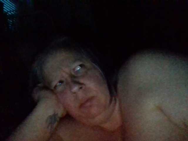 starlight1983's BongaCams show and profile