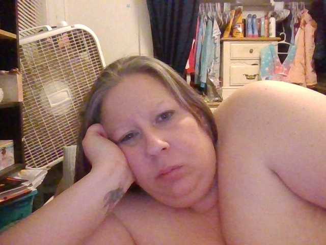 starlight1983's BongaCams show and profile