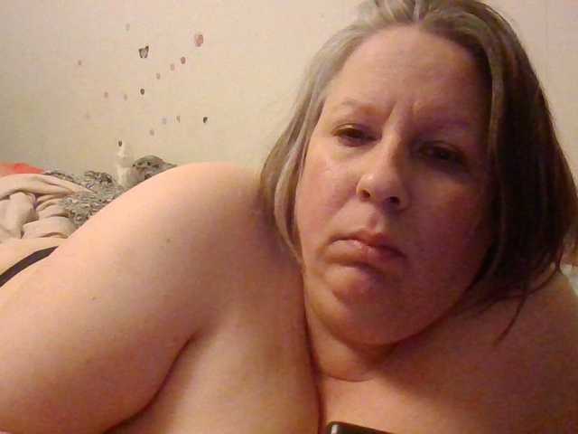 starlight1983's BongaCams show and profile