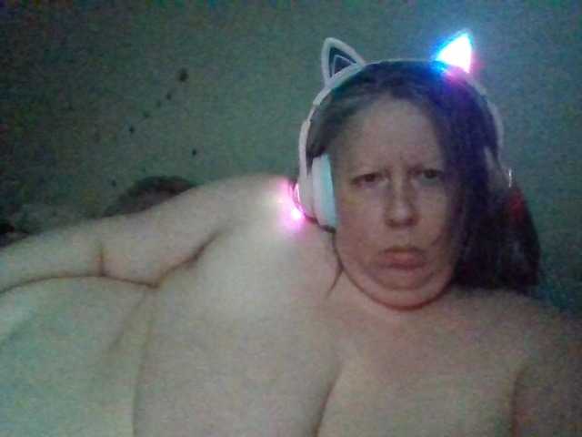 starlight1983's BongaCams show and profile