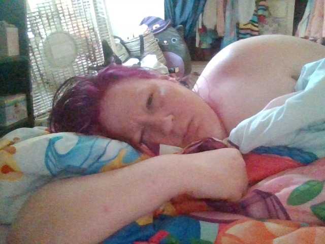 starlight1983's BongaCams show and profile