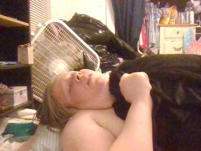 le modèle starlight1983 est en webcam porno dans un show sur le site bongacams, il possède les tags suivants: White/Caucasian,Blonde,Trimmed