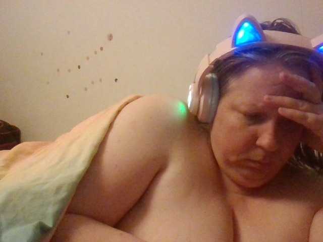 starlight1983's BongaCams show and profile