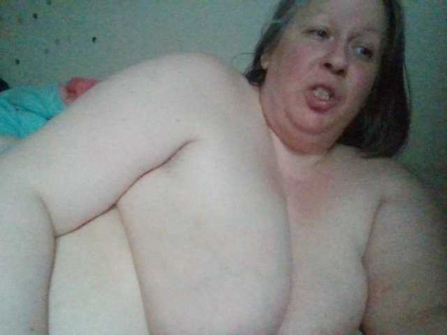 starlight1983's BongaCams show and profile