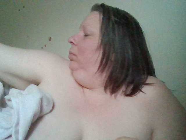 starlight1983's BongaCams show and profile