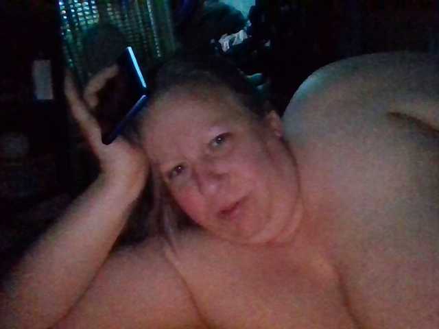 starlight1983's BongaCams show and profile