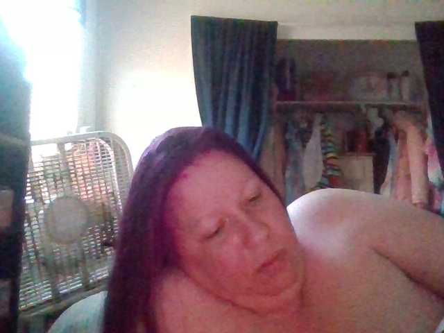 starlight1983's BongaCams show and profile