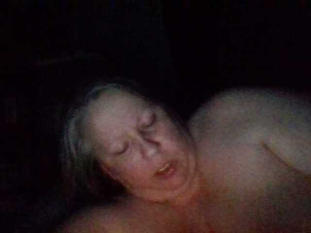 starlight1983's BongaCams show and profile