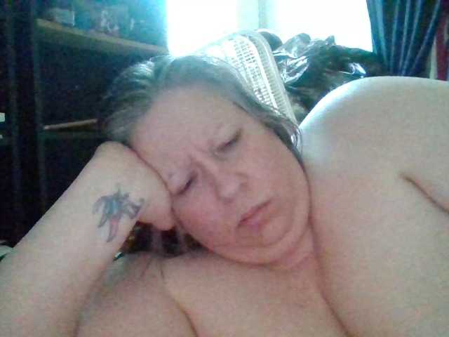 starlight1983's BongaCams show and profile