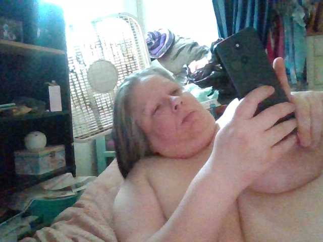 starlight1983's BongaCams show and profile