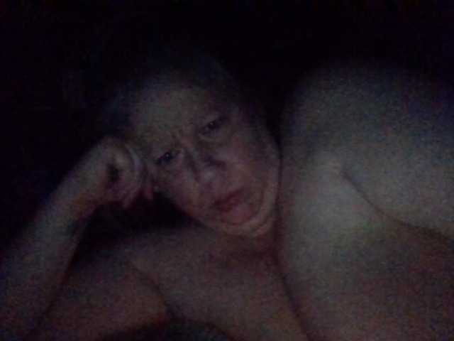 starlight1983's BongaCams show and profile