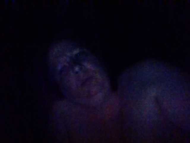 starlight1983's BongaCams show and profile