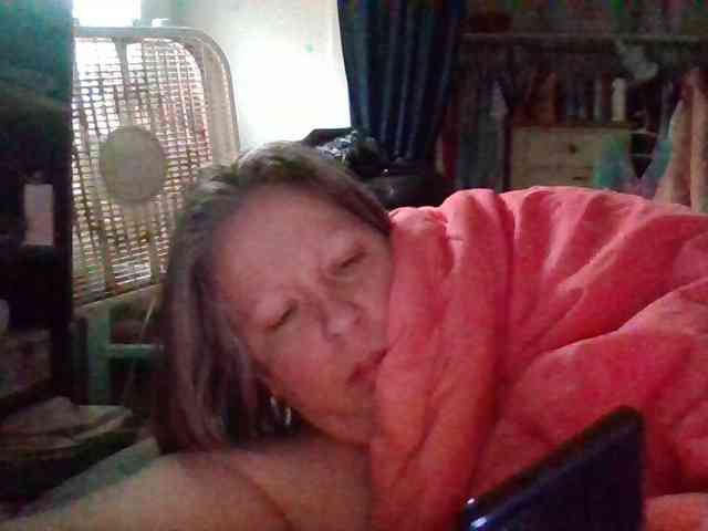 starlight1983 Live Webcam on BongaCams