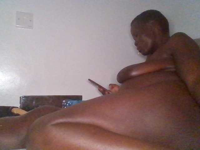 Matinah's BongaCams show and profile