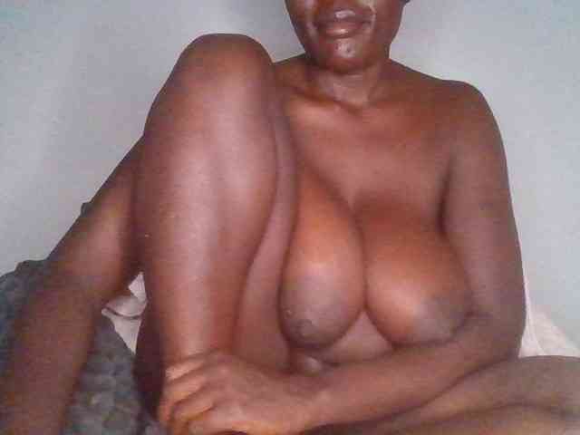 Matinah Live Webcam on BongaCams