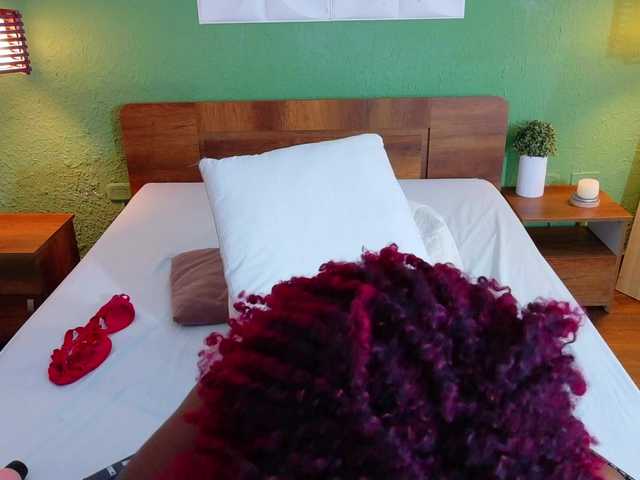 chocolatte-dreams webcam bongacams model stream image