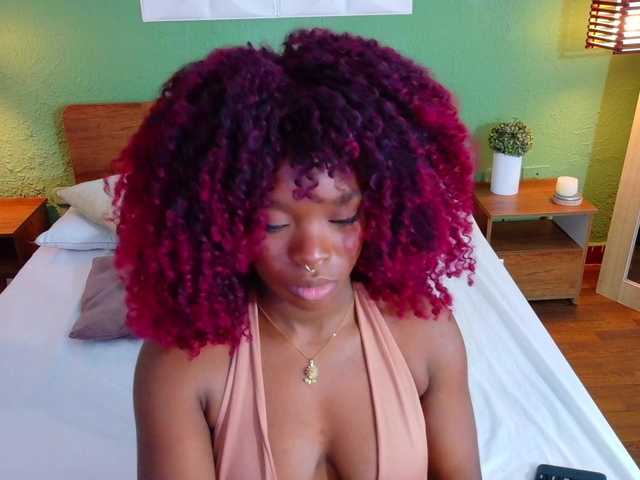 Chocolatte-dreams webcam